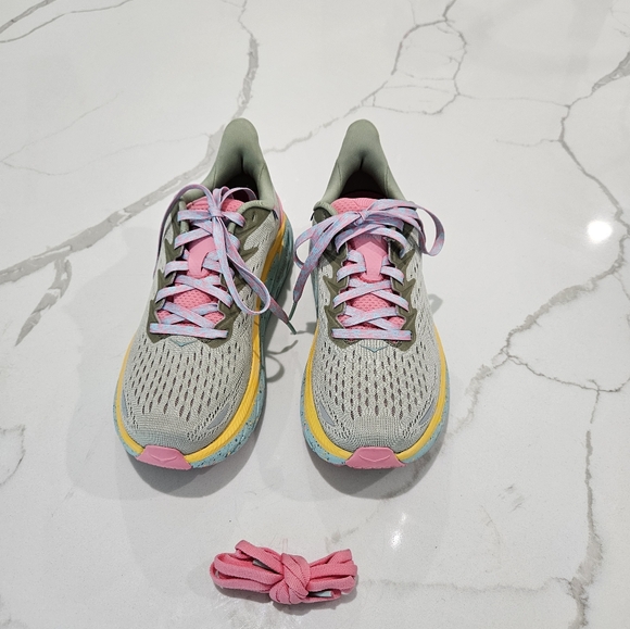 Hoka x Free People Clifton 8 - Picture 4 of 4